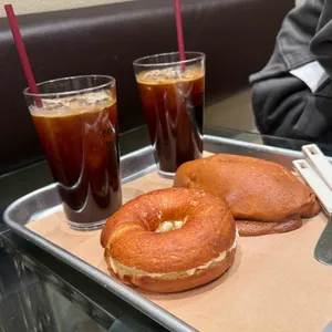 브라우터 강남 사진