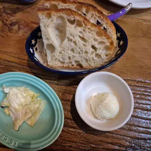 멜팅룸 사진