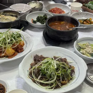 쌀밥지정업소 홀인원쌈밥집 사진