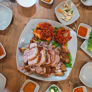 형가원 보쌈족발 사진