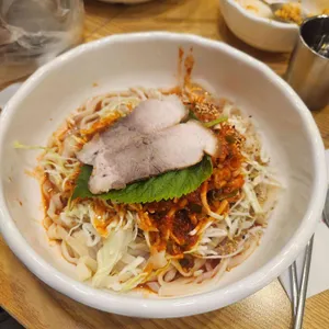 한강로칼국수 사진