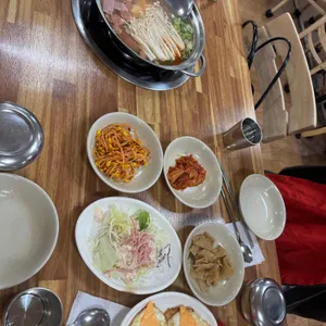 비행장정문부대찌개 사진