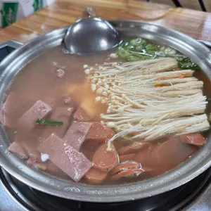 비행장정문부대찌개 사진