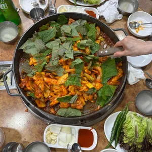 정통 춘천 닭갈비 사진