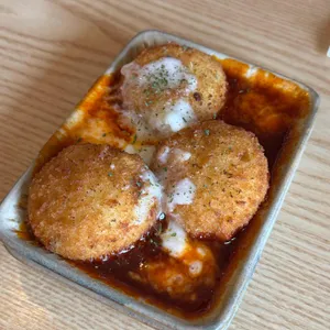 돌돌솥 사진