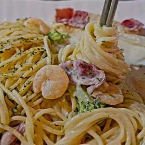 왕큰손파닭 사진