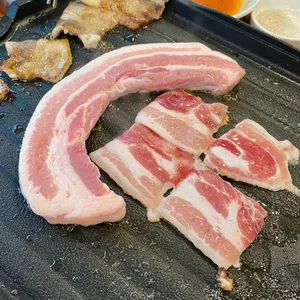 장군꼬들살김치찌개 리뷰 사진