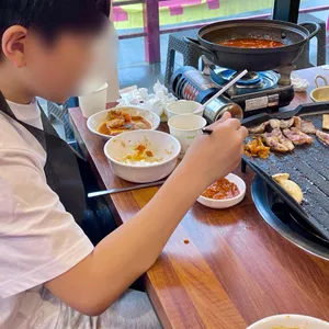 장군꼬들살김치찌개 리뷰 사진