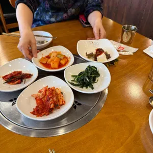 소나무가있는풍경 사진