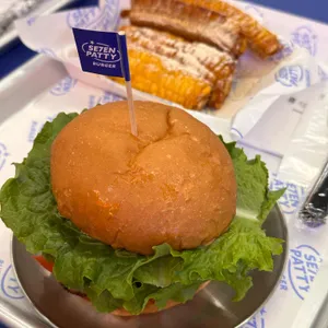 세븐패티버거 사진