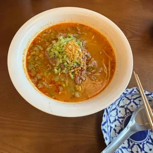 심플리타이 사진