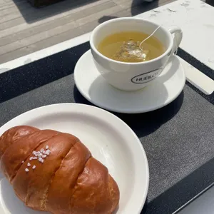 휴일로 사진