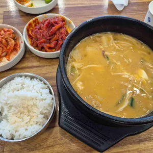 큰큰이황태집 사진