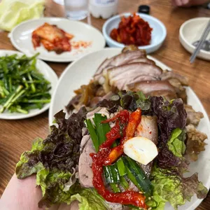 양희방 왕족발 사진