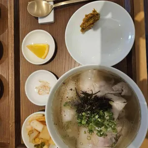 하우 사진
