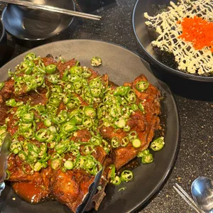 뼈구칠 사진