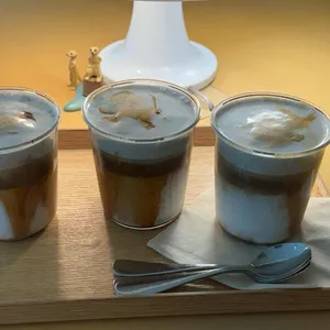아피 사진