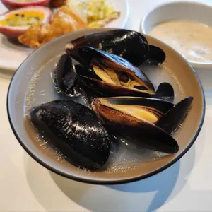 애슐리퀸즈 사진