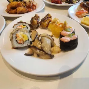 애슐리퀸즈 사진