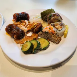 애슐리퀸즈 사진