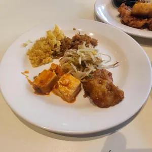 애슐리퀸즈 사진
