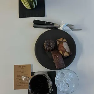 플러스팔이커피 사진