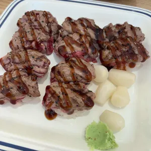 육회바른연어 사진