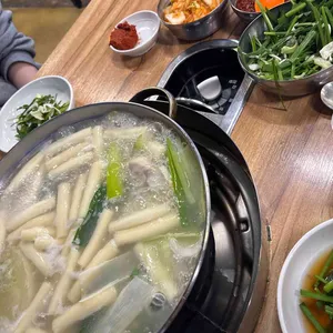 오복닭한마리 사진