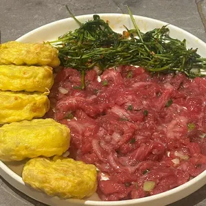육미안 사진