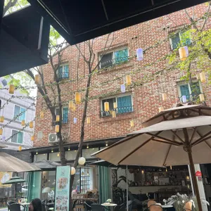 로스터디오 리뷰 사진