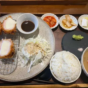 카츠보름 사진