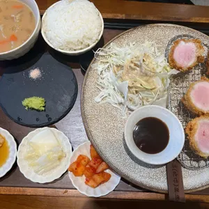 카츠보름 사진