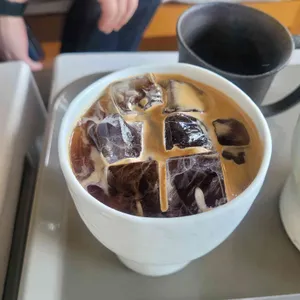 오버스토리 사진