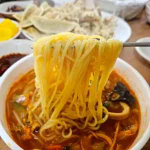 모모반점 사진