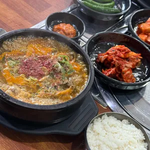 운동장감자탕 사진