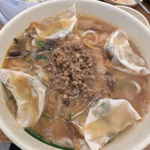 명동교자 사진