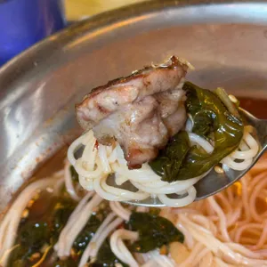 넙딱집 사진