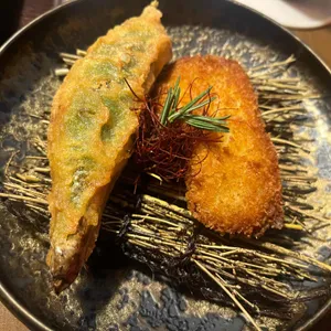 칸스 사진