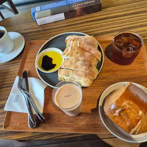 모모스커피 사진