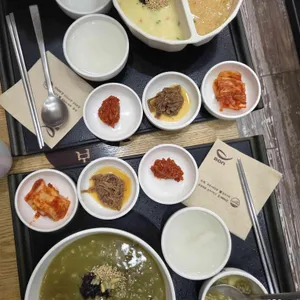 본죽 사진