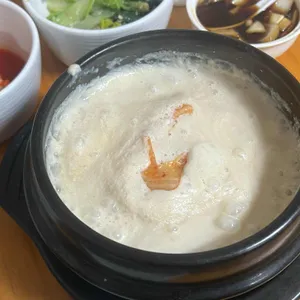 피양콩 할마니 사진