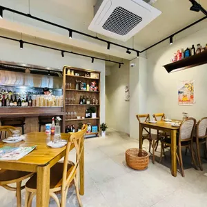 흐름 리뷰 사진