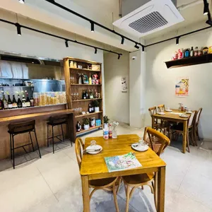 흐름 리뷰 사진