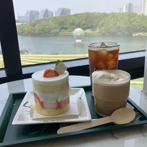 라크드미엘 사진