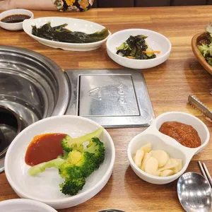 한우랑 장어랑 사진