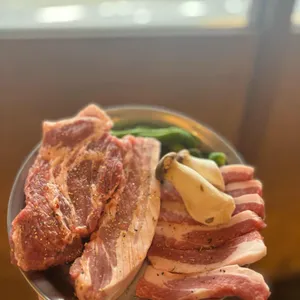 악덕사장 사진