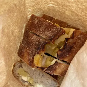 뺑빼르망떼 사진