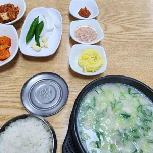 신리돼지국밥 사진