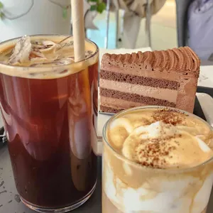 카페 블루웨일 사진