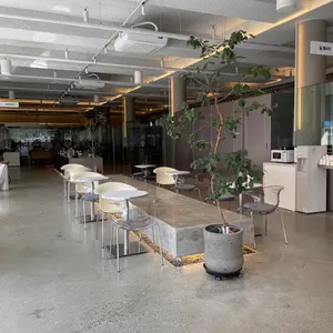 어라운지 대표 사진